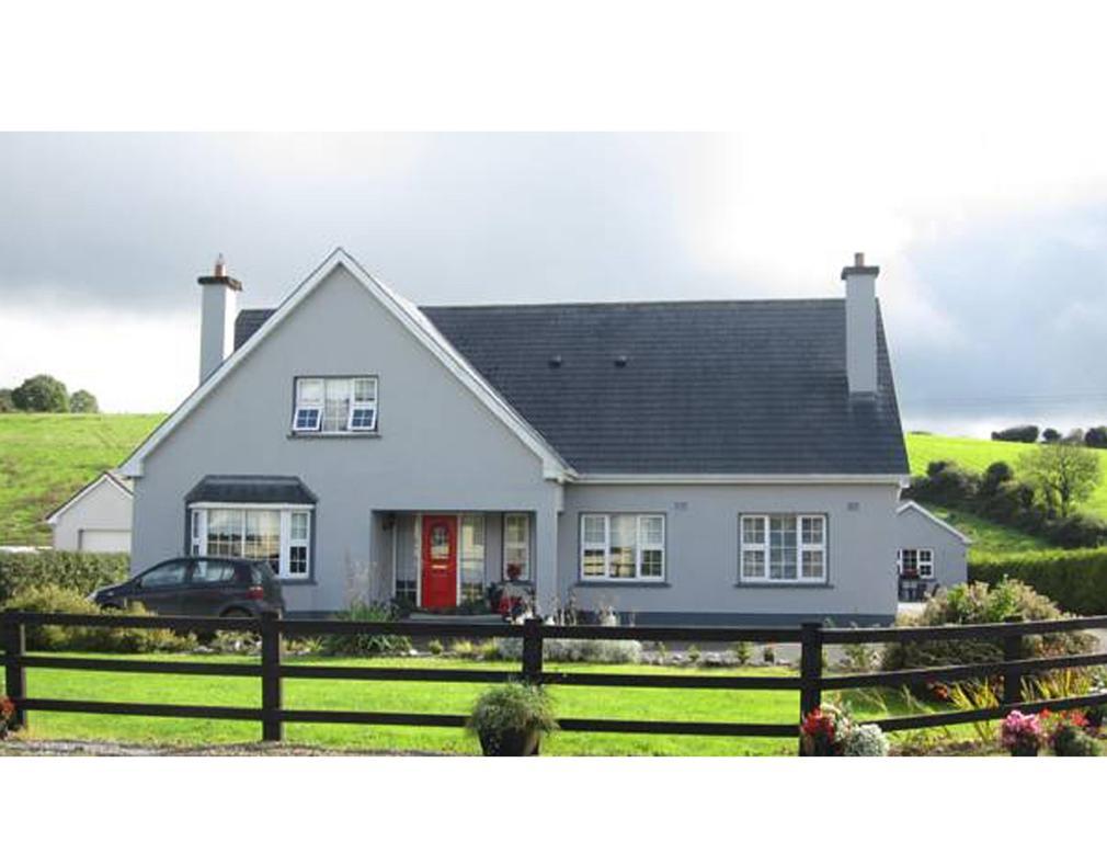 Derghaven B&B, Hostel & Self Catering Scarriff  Room photo